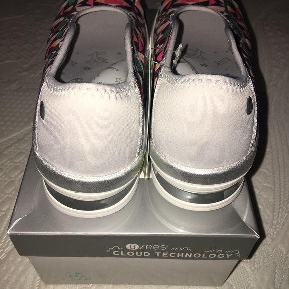 Bzees Comfort BRAND NEW SHOES IN THE BOX SIZE 8 - Picture 3 of 8